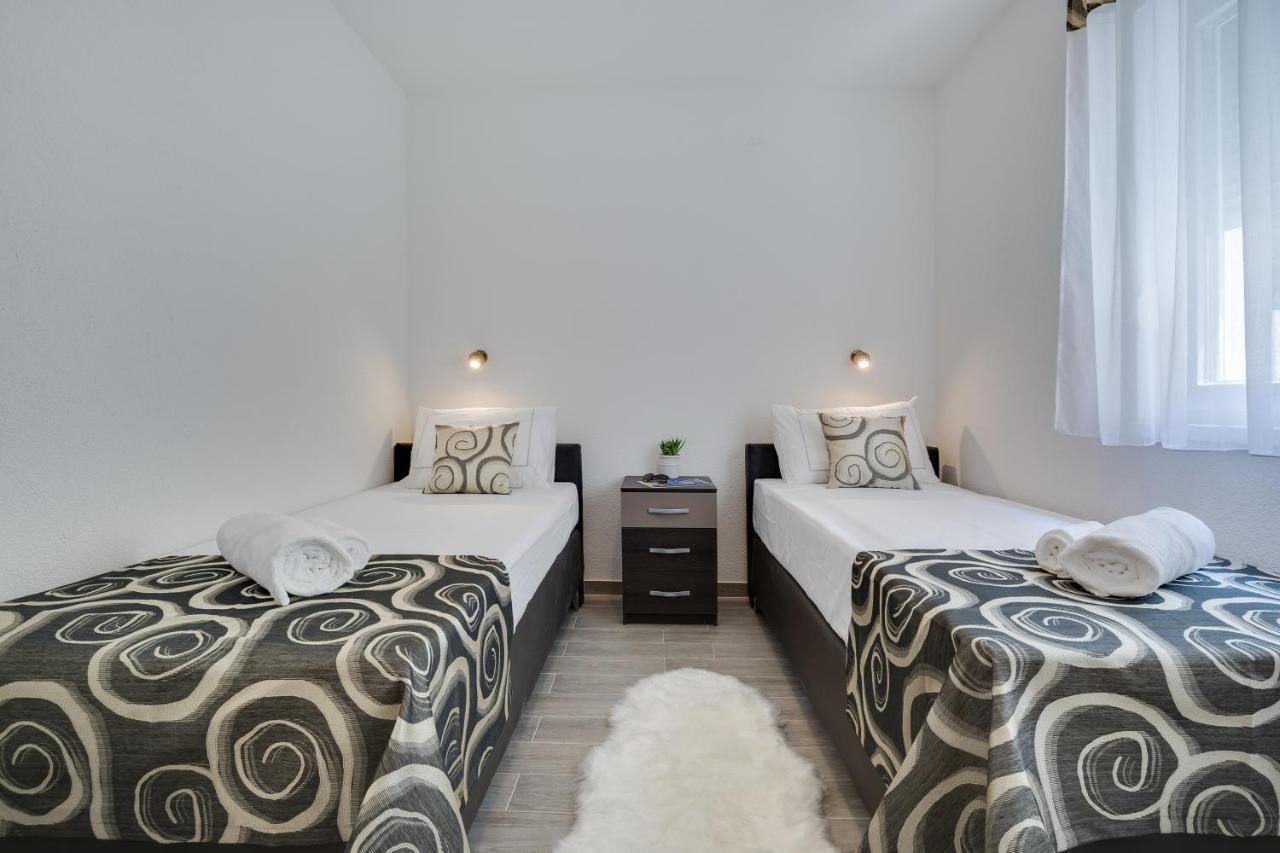 Apartmani Kastelina Вир Экстерьер фото