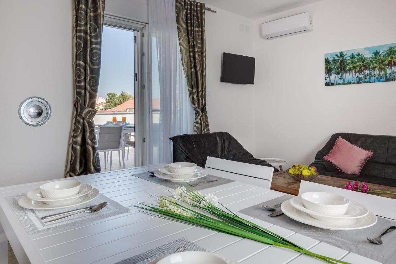 Apartmani Kastelina Вир Экстерьер фото