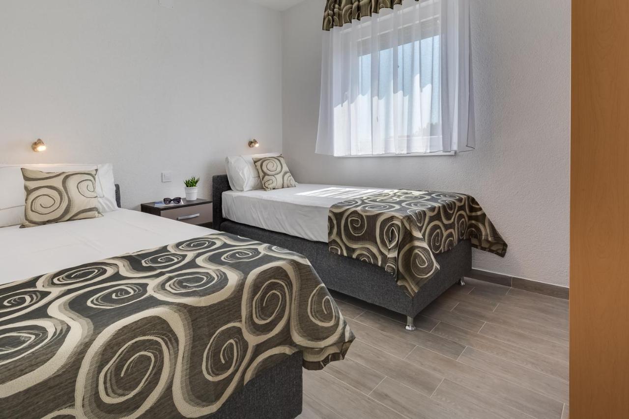 Apartmani Kastelina Вир Экстерьер фото